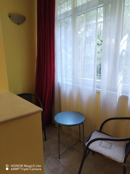 Militari, Apusului, la 1-2 min. de Casa Roz,